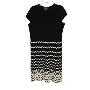 Gabby Skye Women's Black/White Chevron Knit Short Sleeve Sweater Dress - Sz 1X